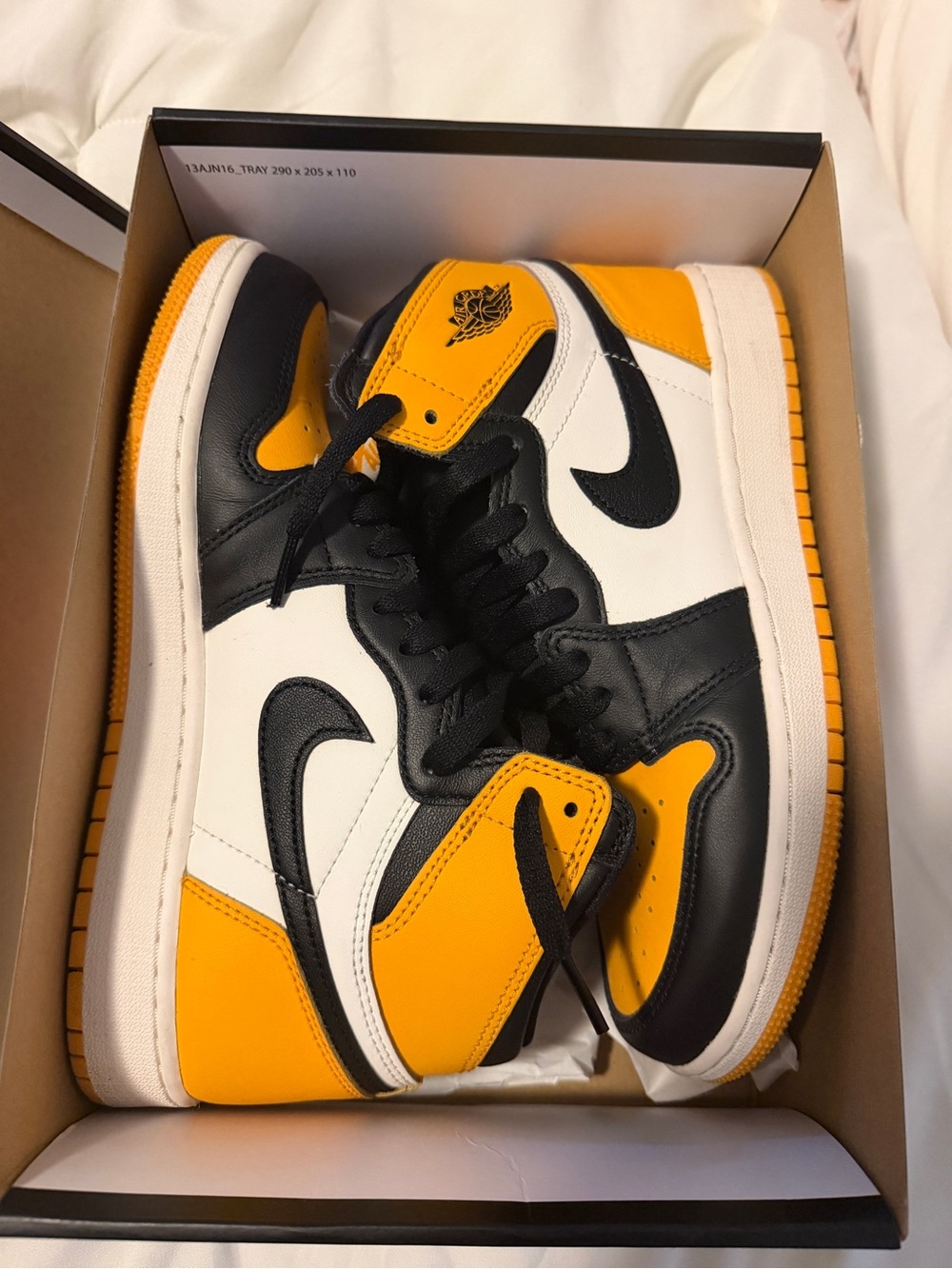 Nike Men's High-Top Sneakers in Yellow, Black, White